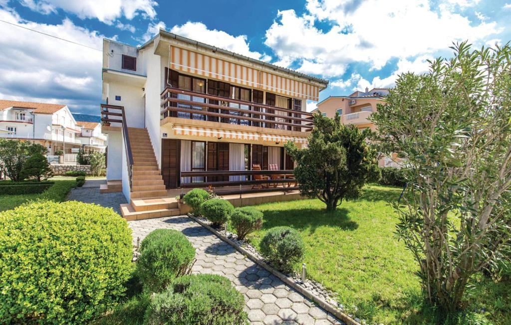 Apartman Jadranovo Appartamento *